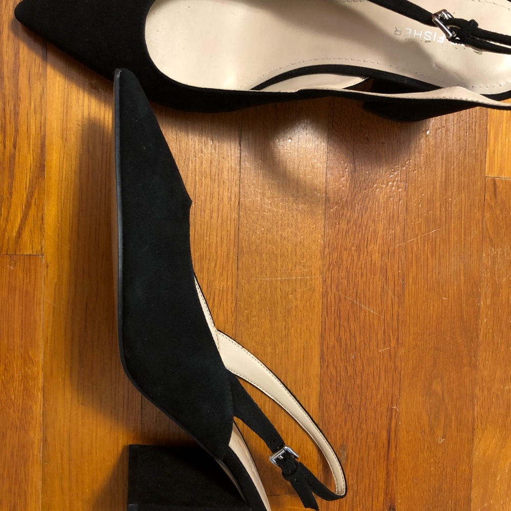 Marc Fisher Black Pointed-Toe Slingback Heels - Picture 3 of 5